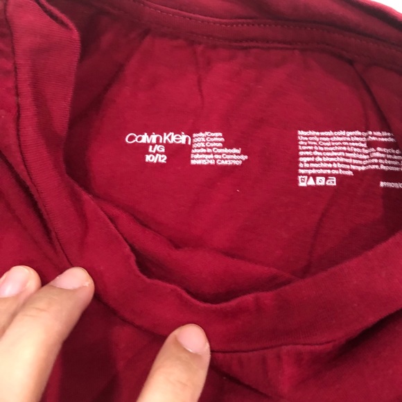 Calvin Klein T-Shirt - Picture 2 of 3